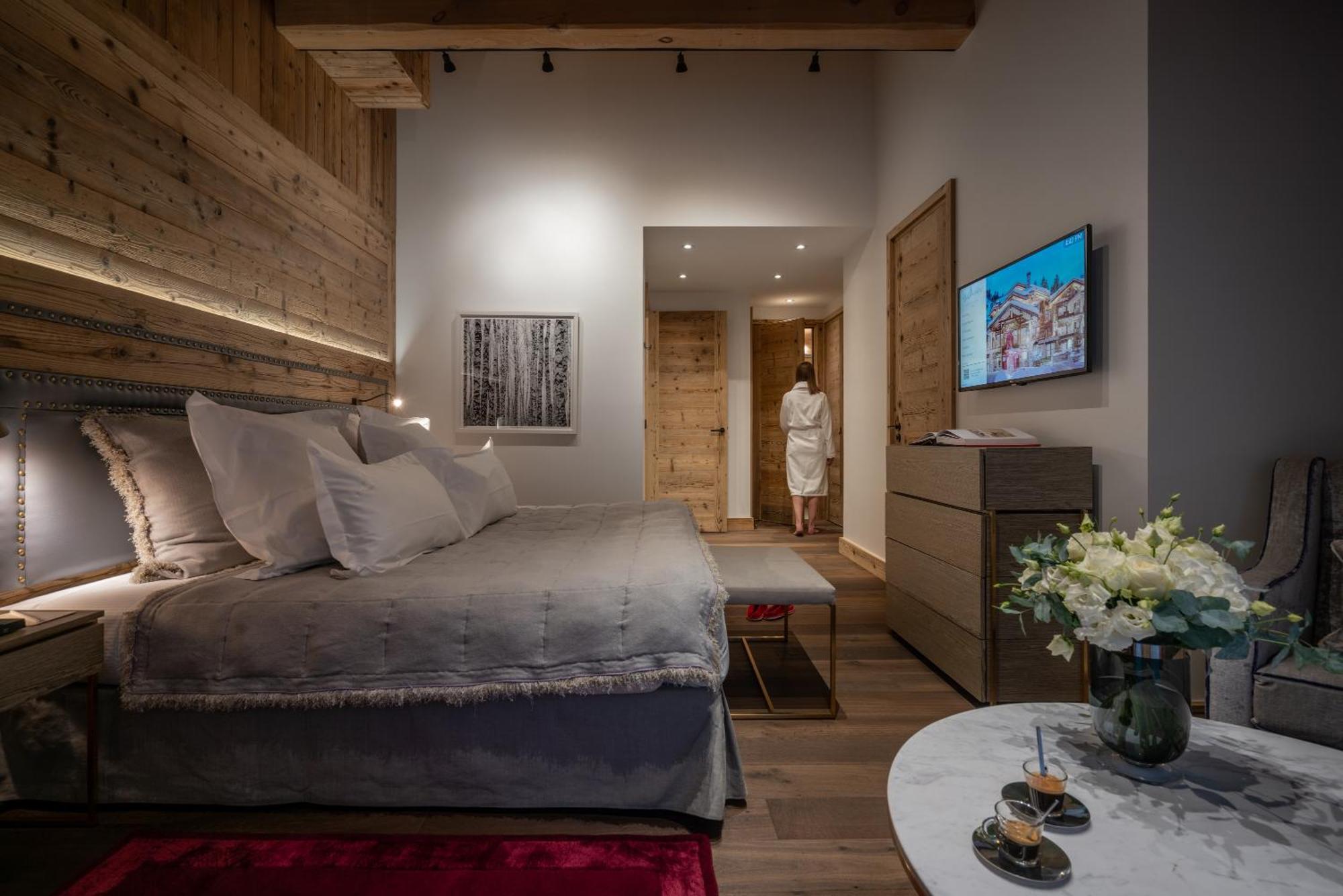 Hotel La Sivoliere คูร์เชอแวล ภายนอก รูปภาพ